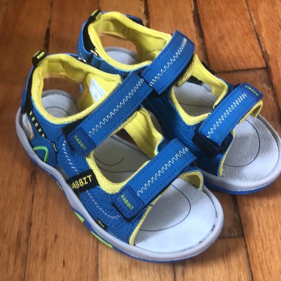 NWOT. Rabbit sandals. - Picture 2 of 7